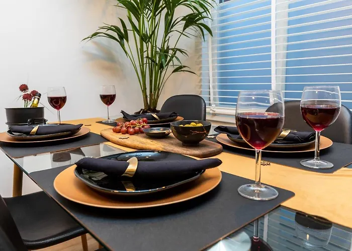 Hidden Pearl of Scheveningen Black Swan beach loft II